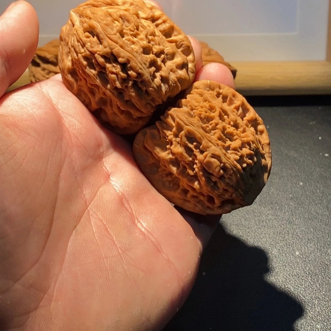 胡***四核桃手串/手链南疆石43克重51.8