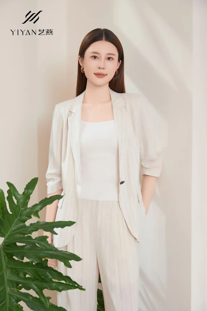 YIYAN艺燕-原色亚麻薄款条纹西装622170
