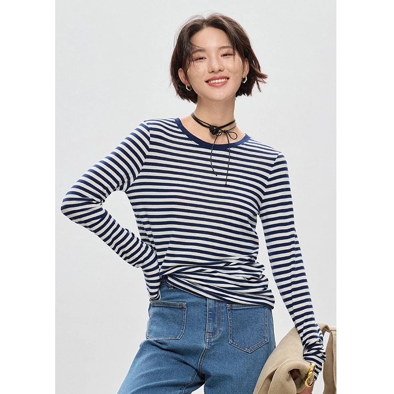 鲸乎【欧若风】羊毛条纹设计长袖女新款圆领正肩修身显瘦上衣T恤