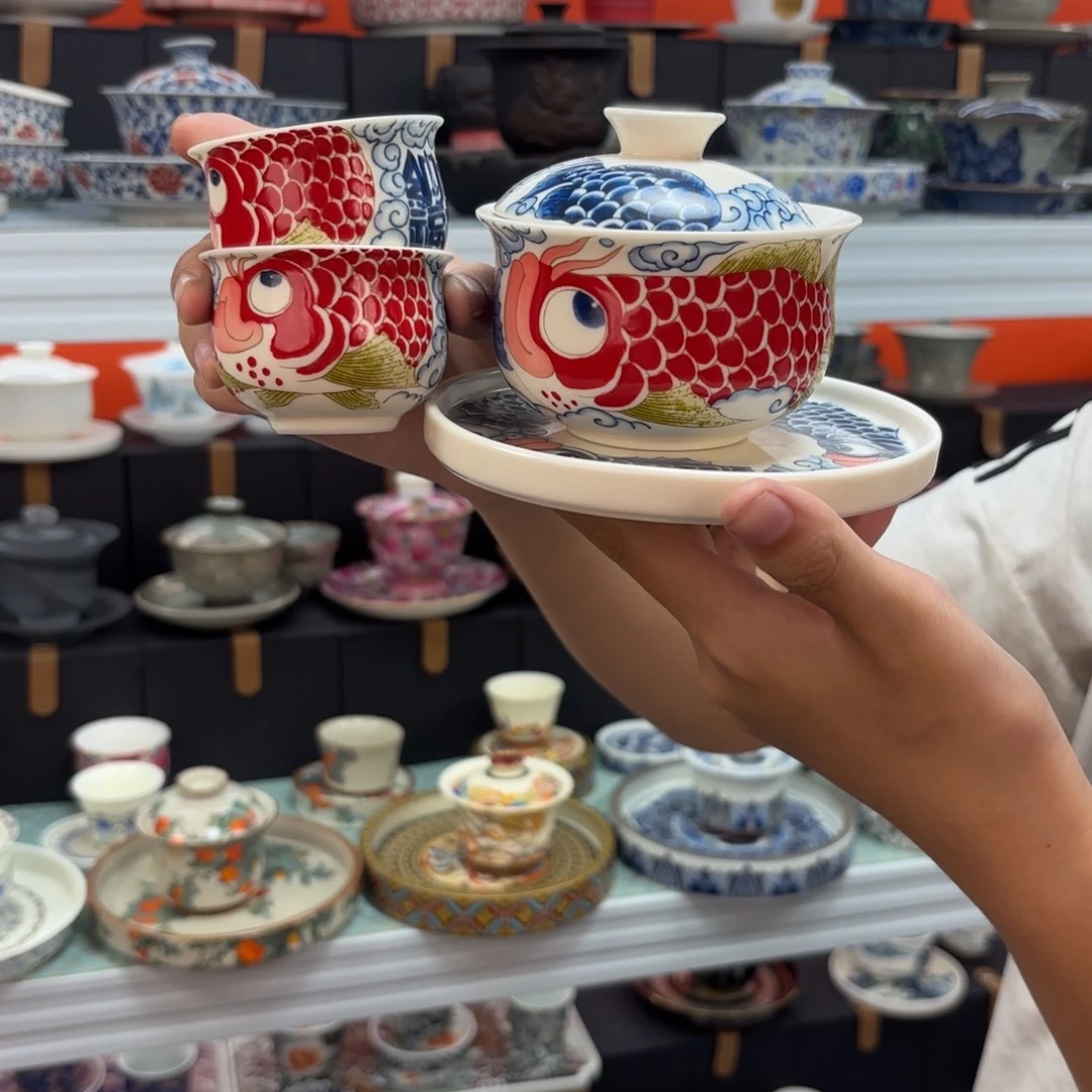 茶具是指由两件商品