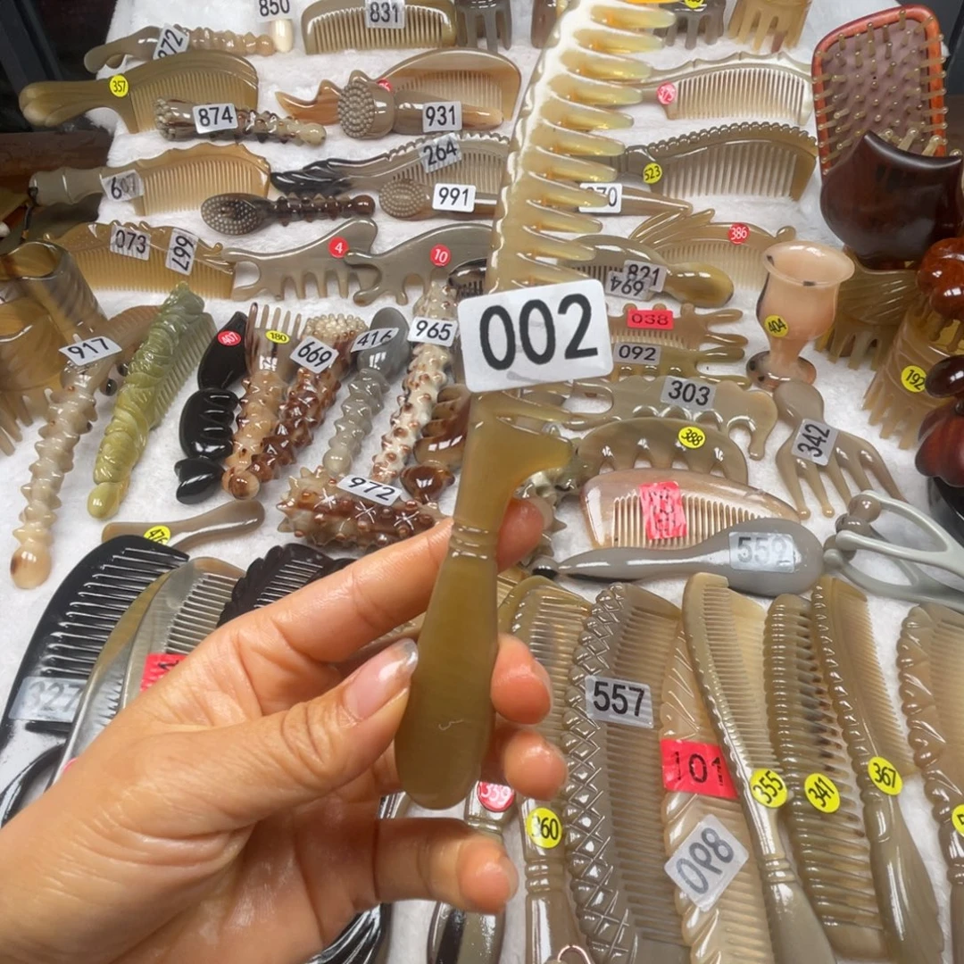 霞***牛角梳福利款梳子