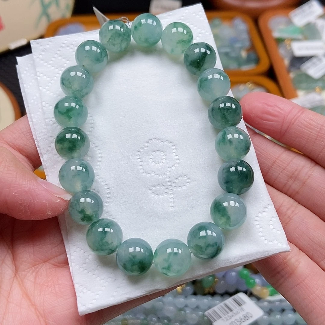 未镶嵌挂件翡翠闪