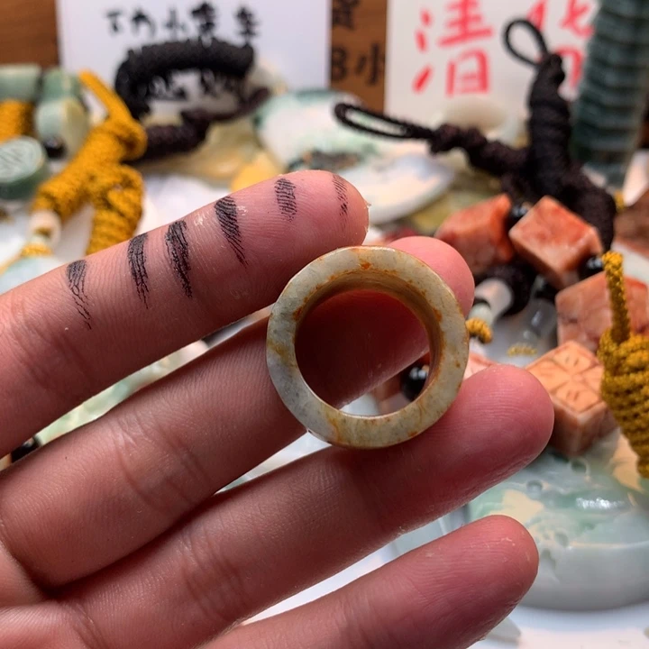 翡翠未镶嵌颈饰保真天然a货翡翠