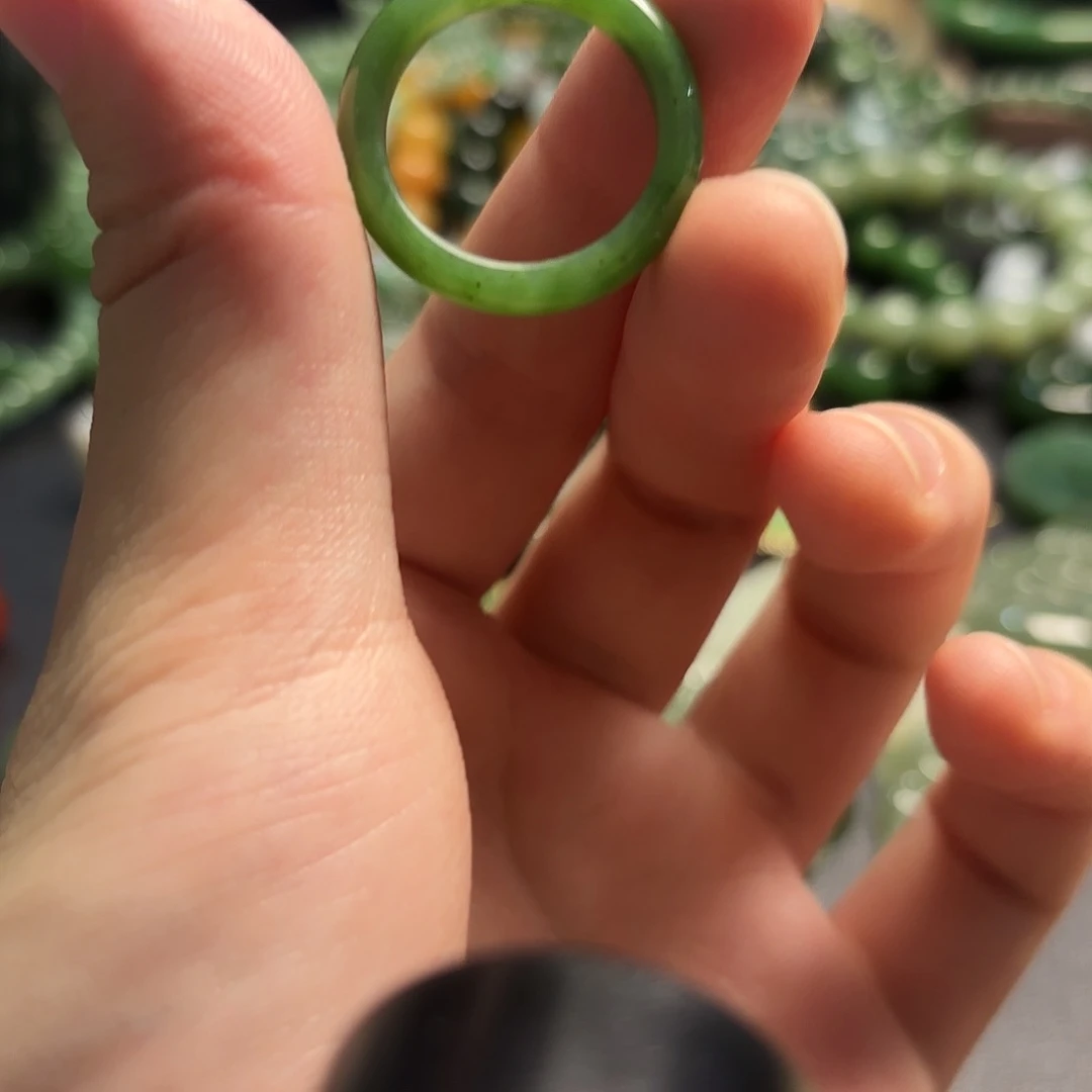 和田玉（碧玉）戒指未镶嵌和田玉碧玉戒圈