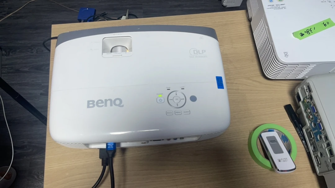 9新 Benq/明基 9新 二手 明基投影仪 运费自理