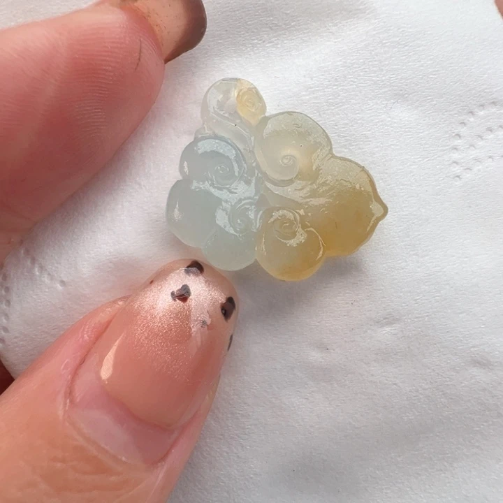 定制翡翠未镶嵌包抛光