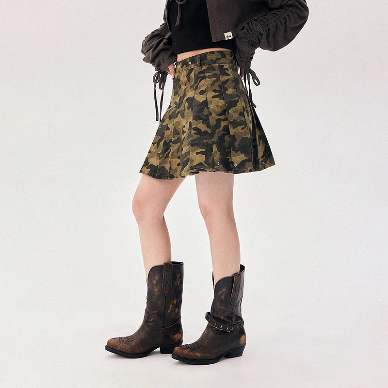 CHUU夏季女装迷彩设计高腰撞色辣妹穿搭A字美式穿搭半身裙