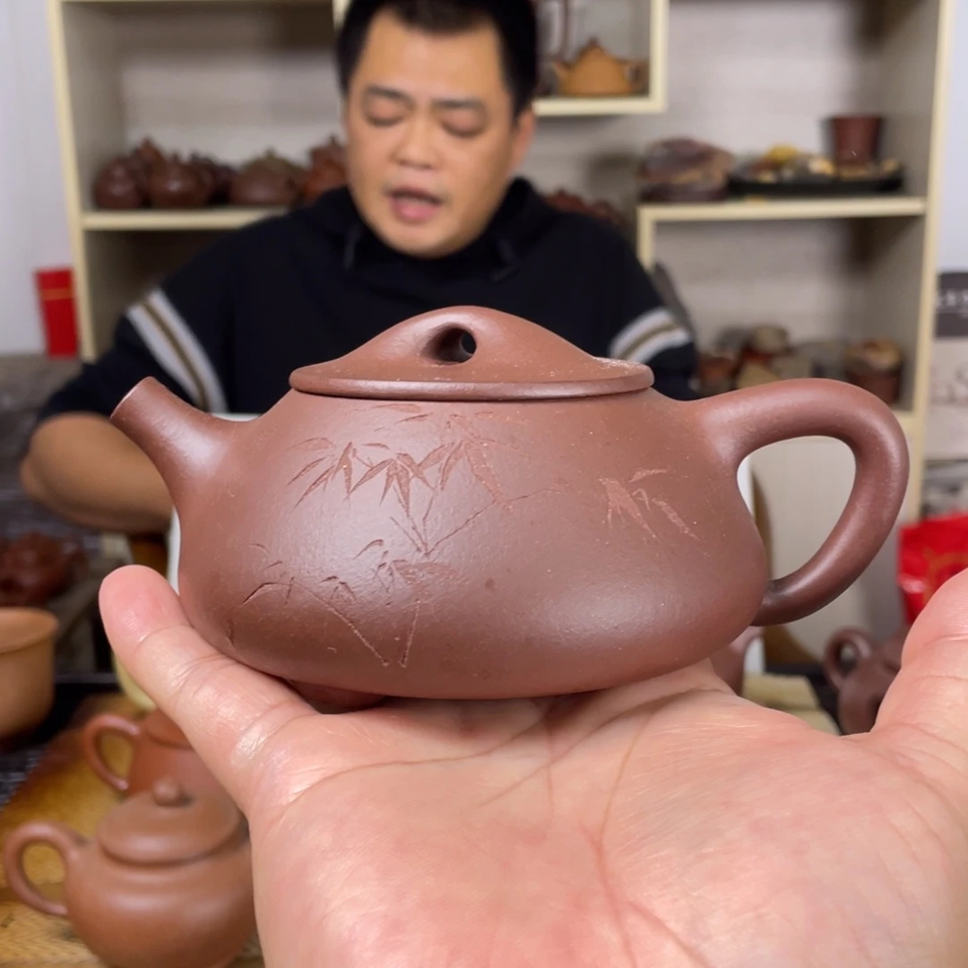 寄***坣紫砂茶壶六底满瓢和掇球