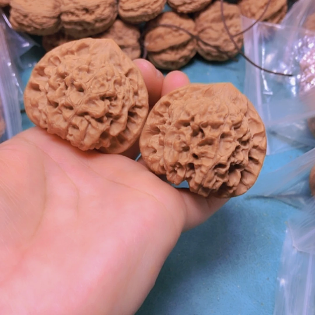 【闪购商品】把件核桃45.5官帽有修