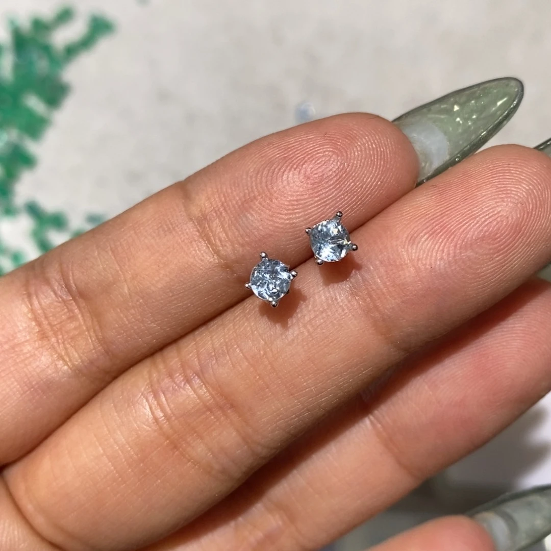 海蓝宝石耳钉银S925镶嵌把****炉