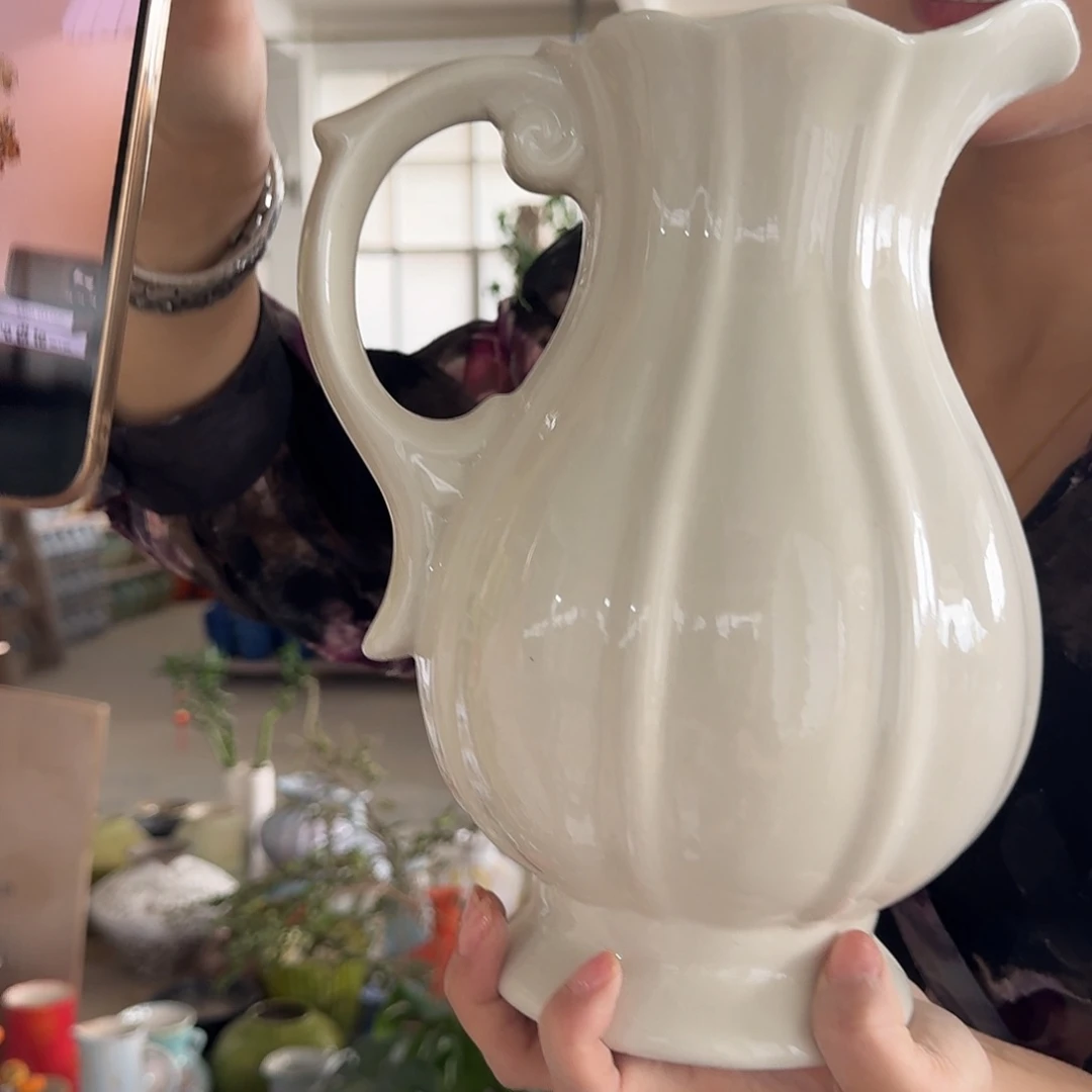景德镇陶瓷花瓶白色单耳提梁壶高27口径10