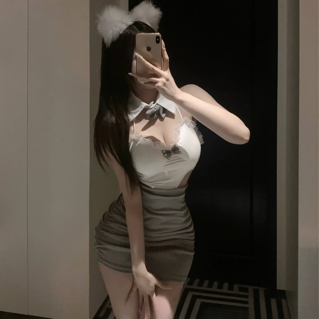 性感可可爱蝴蝶结挂脖修身连衣裙短裙