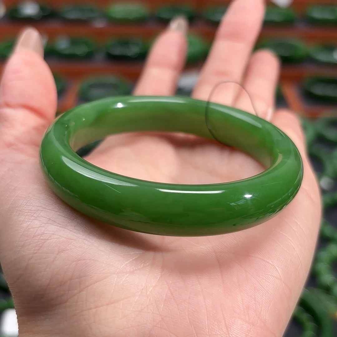 和田玉未镶嵌手镯55圈