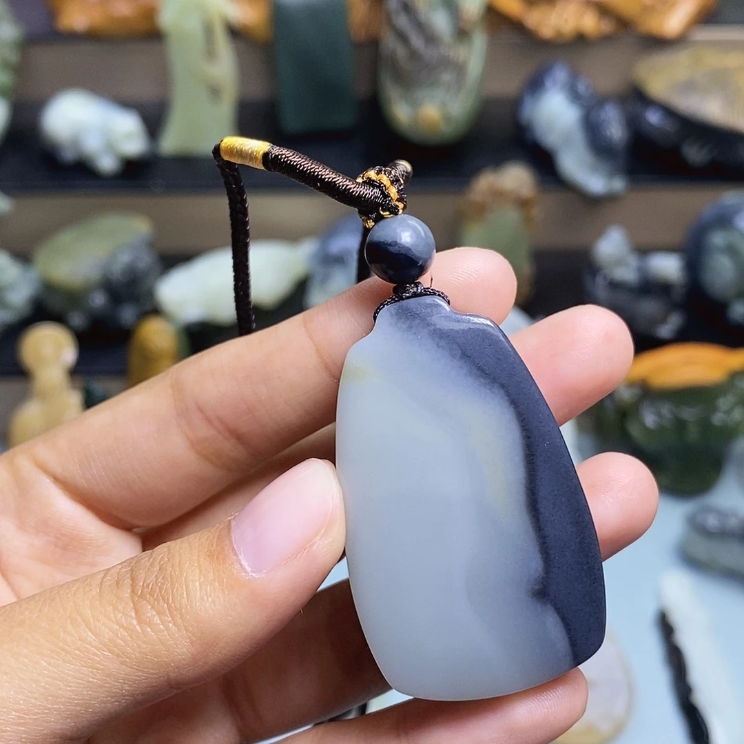 【闪购商品】颈饰未镶嵌和田玉蔡*