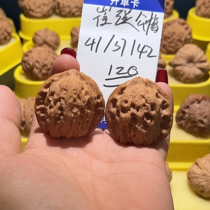 把件桃核崔凯公子帽福利