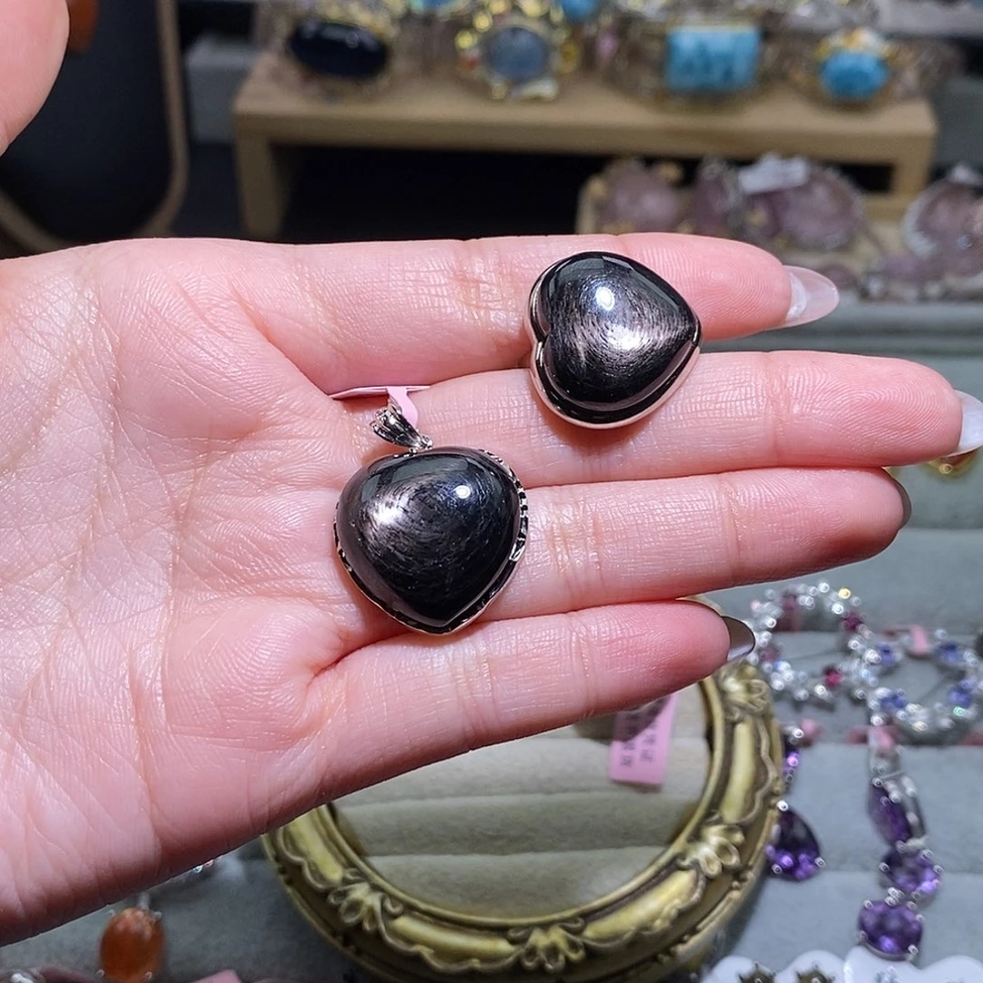 芙***宝银S925镶嵌水晶戒指