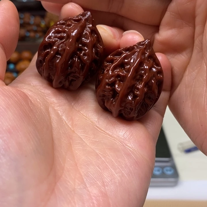 吊坠文玩核桃小秋子