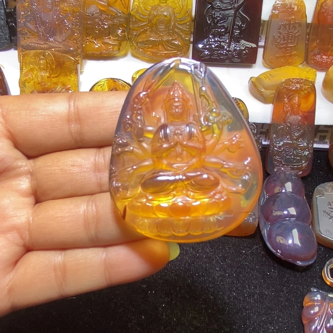 琥珀未镶嵌颈饰缅甸天然琥珀吊坠