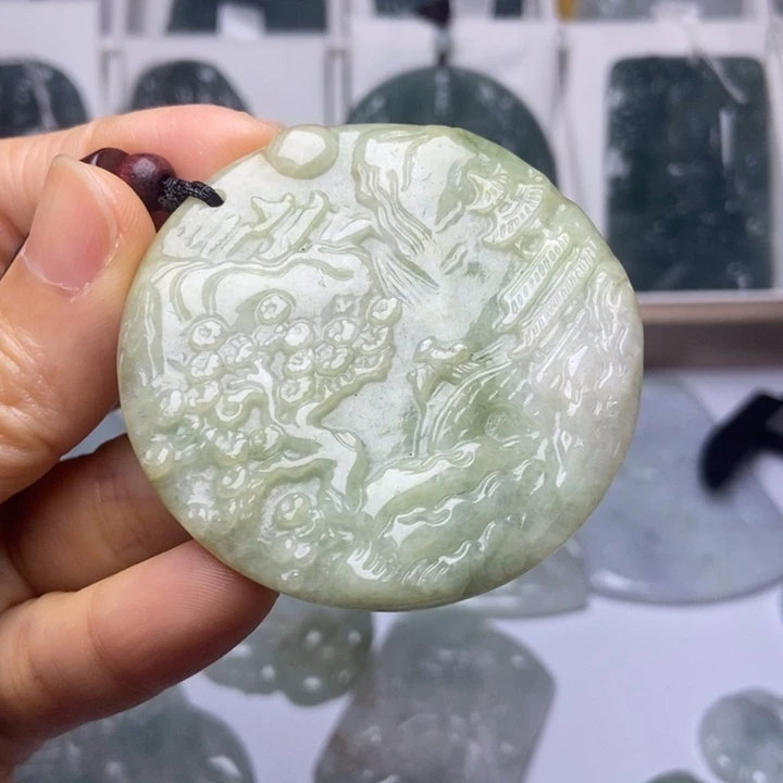颈饰未镶嵌翡翠翡翠