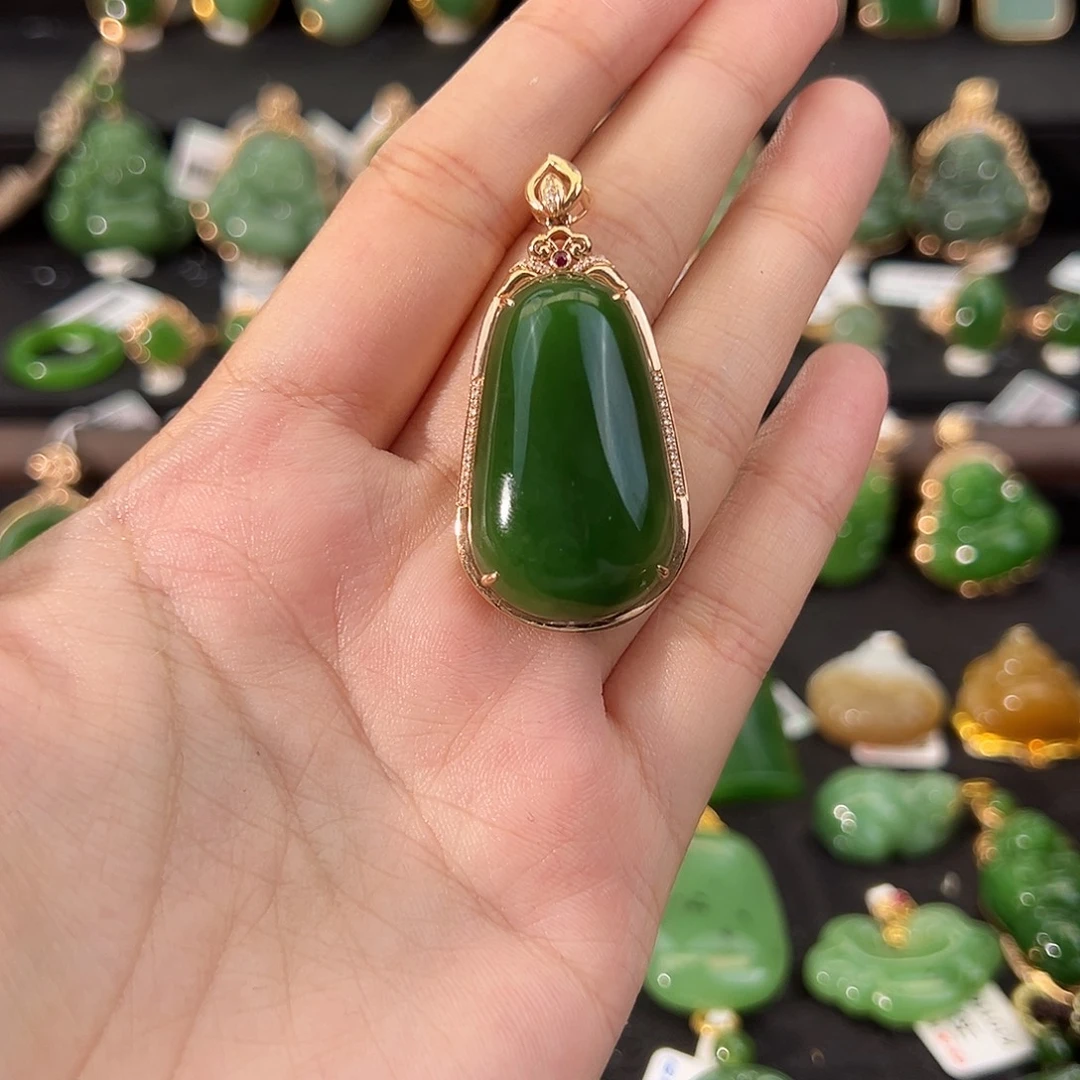 和田玉18K金镶嵌吊坠(不含链)