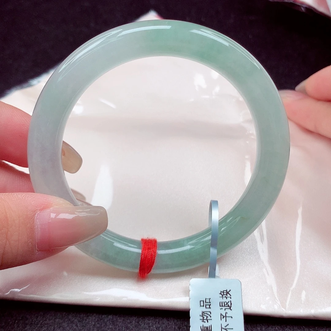 翡翠未镶嵌手镯天然缅甸翡翠A货