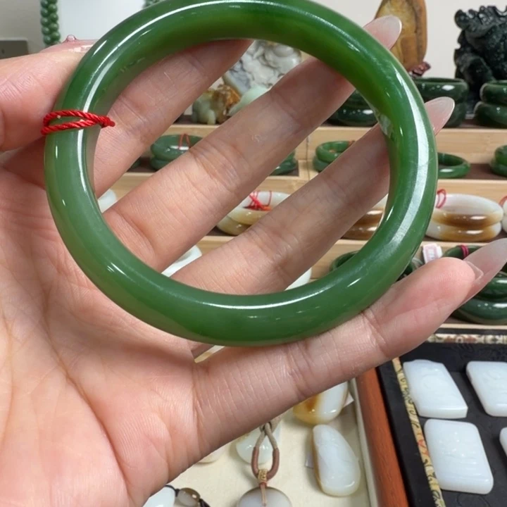 和田玉未镶嵌颈饰58