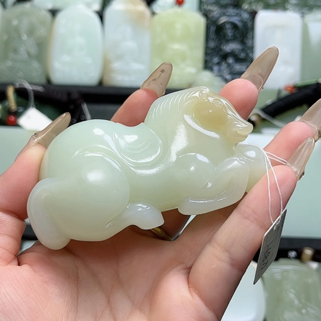 【闪购商品】颈饰未镶嵌和田玉霖****a
