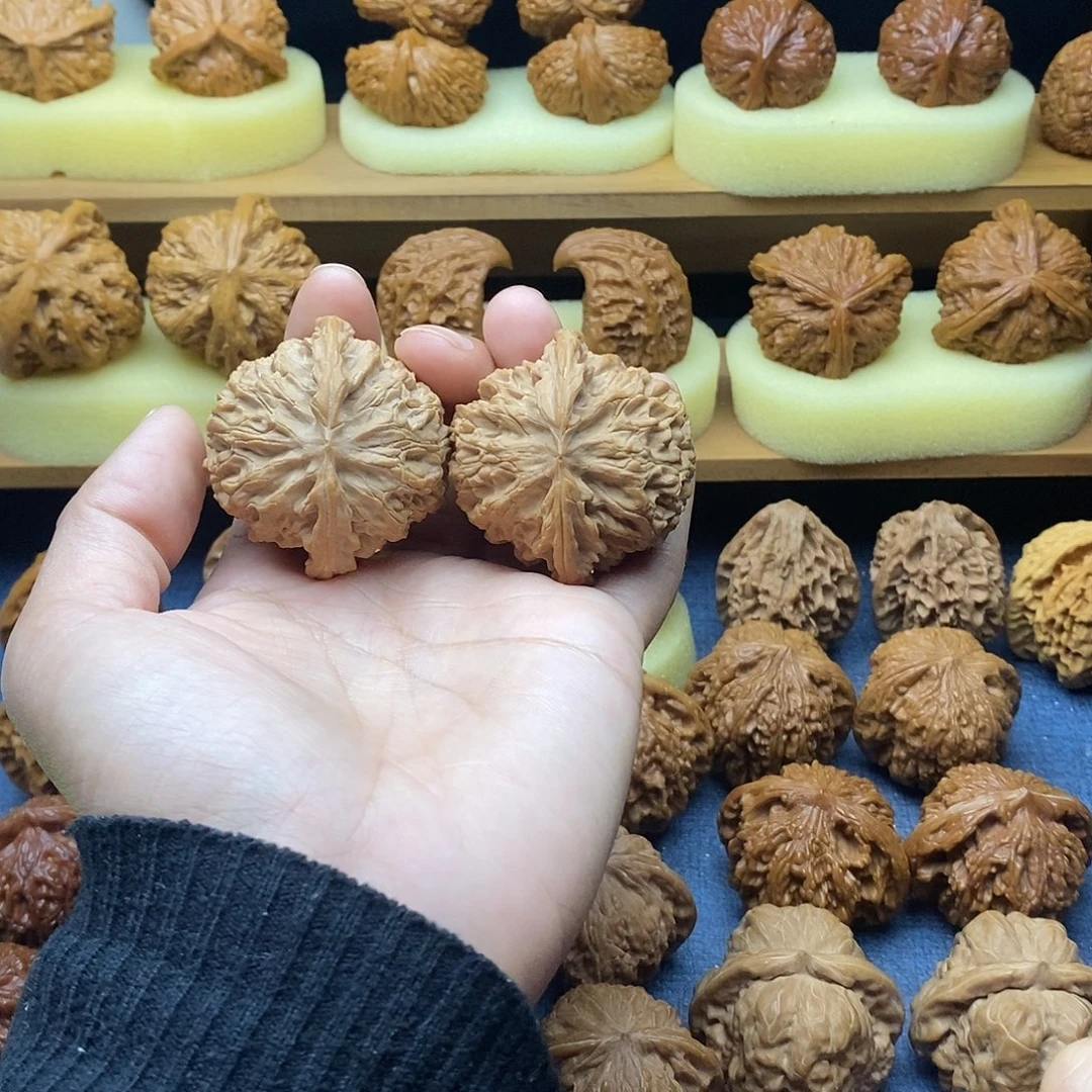 46全品苹果园狮子头文玩核桃