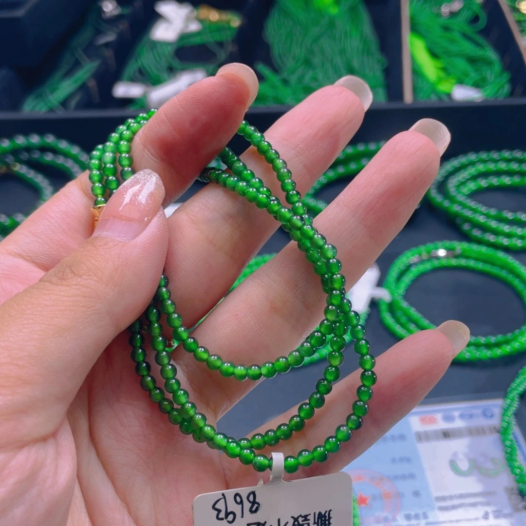 翡翠未镶嵌颈饰66666666