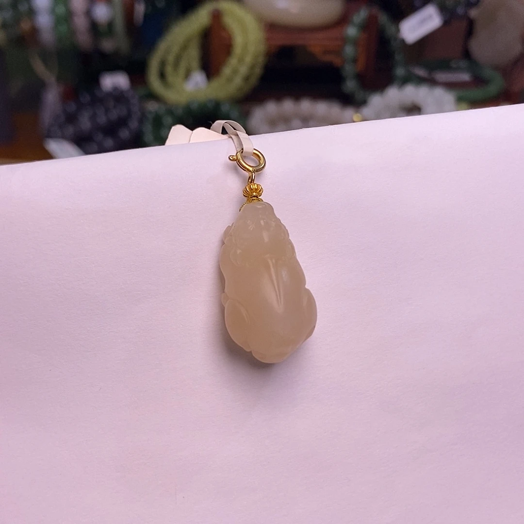 未镶嵌手镯和田玉毕业级镯心料浓藕粉貔貅孤品
