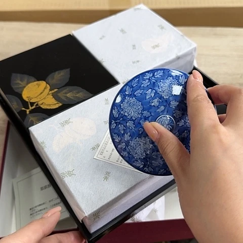 C*瓷器。瓷器。瓷器。