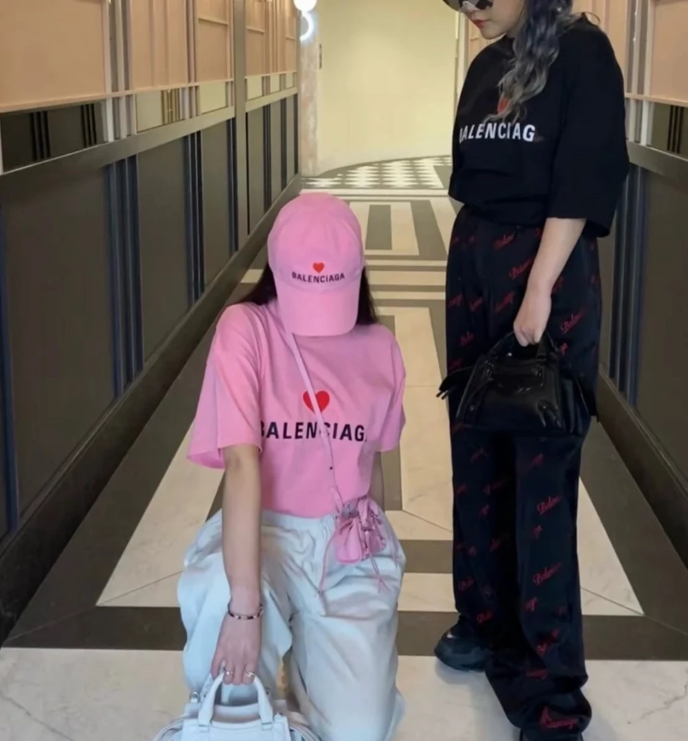 未使用 Balenciaga/巴黎世家 L*1/爱心刺绣字母帽子/10526/JP