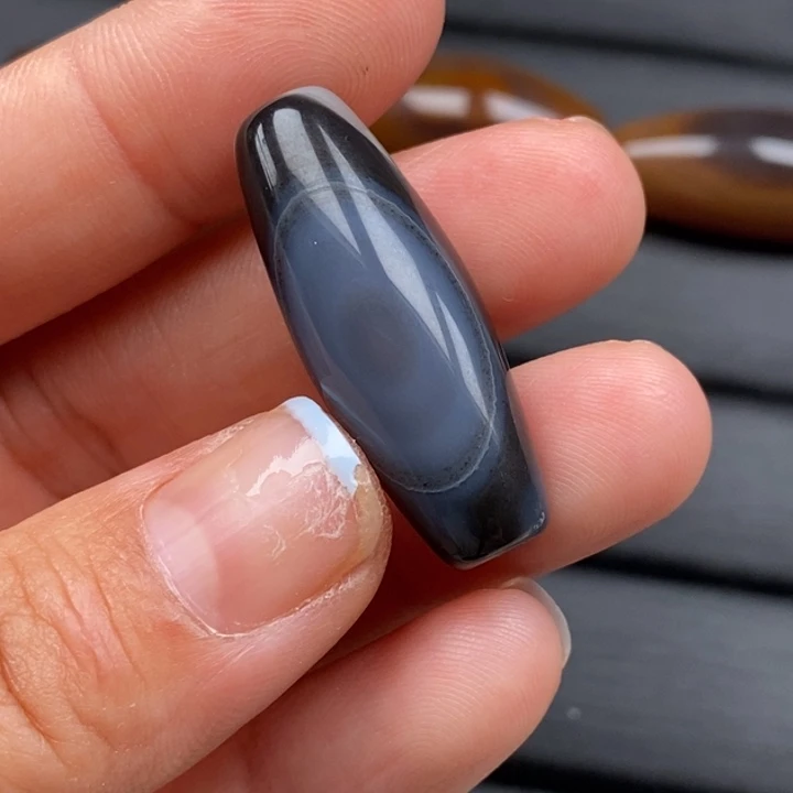 玛瑙/玉髓颈饰未镶嵌谎****的