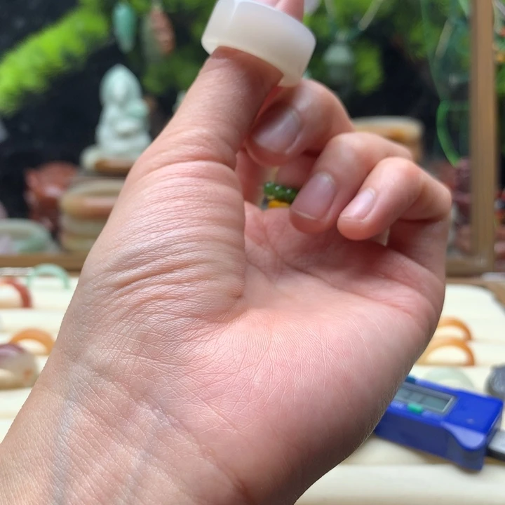 9***菲查罗石合金手镯（开口镯）