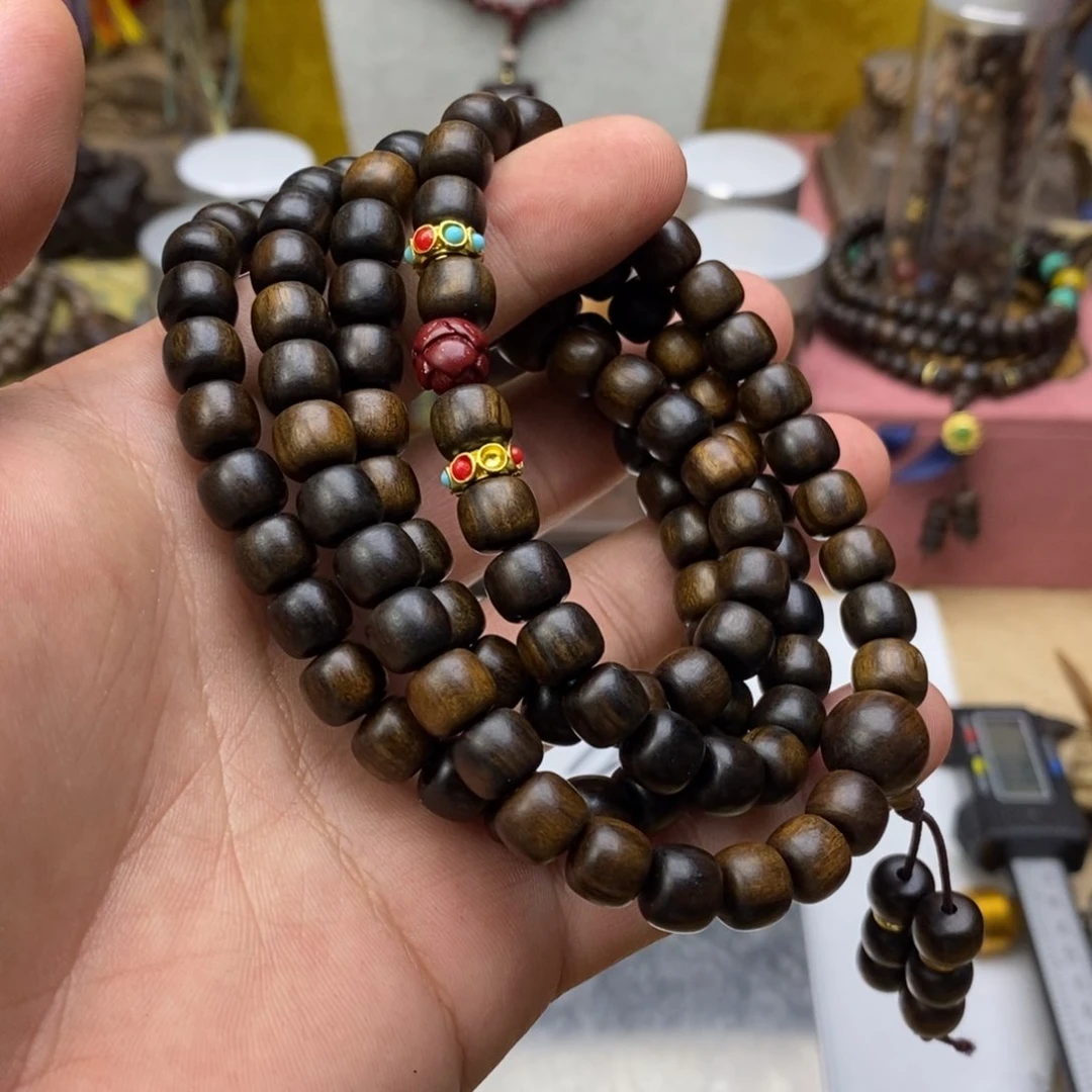 大叶紫檀（黑酸枝木类）