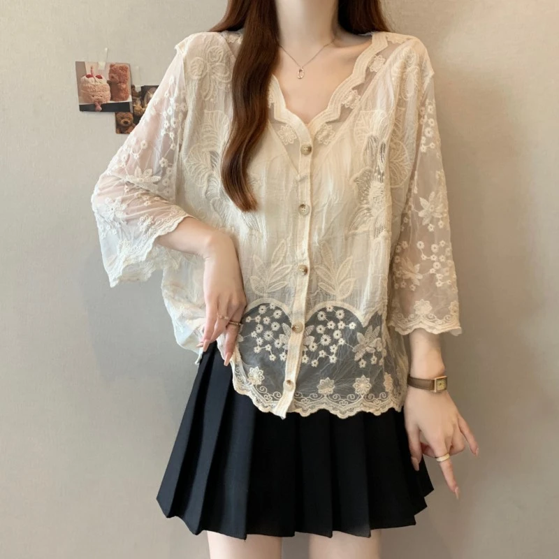 胖mm大码女装遮肚子蕾丝网纱刺绣娃娃衫法式独特漂亮气质开衫上衣