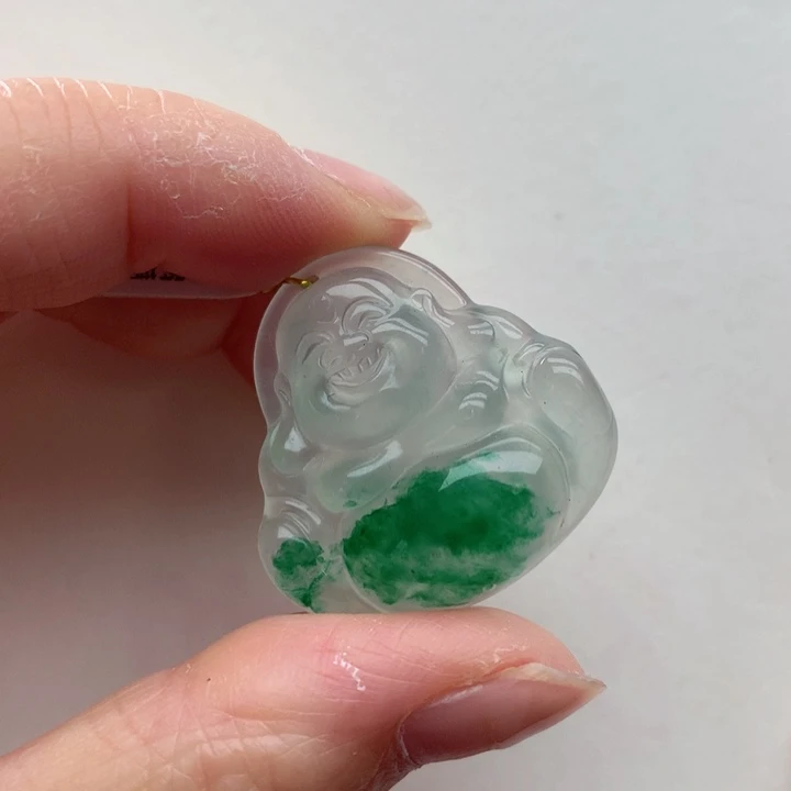 石英质玉未镶嵌颈饰