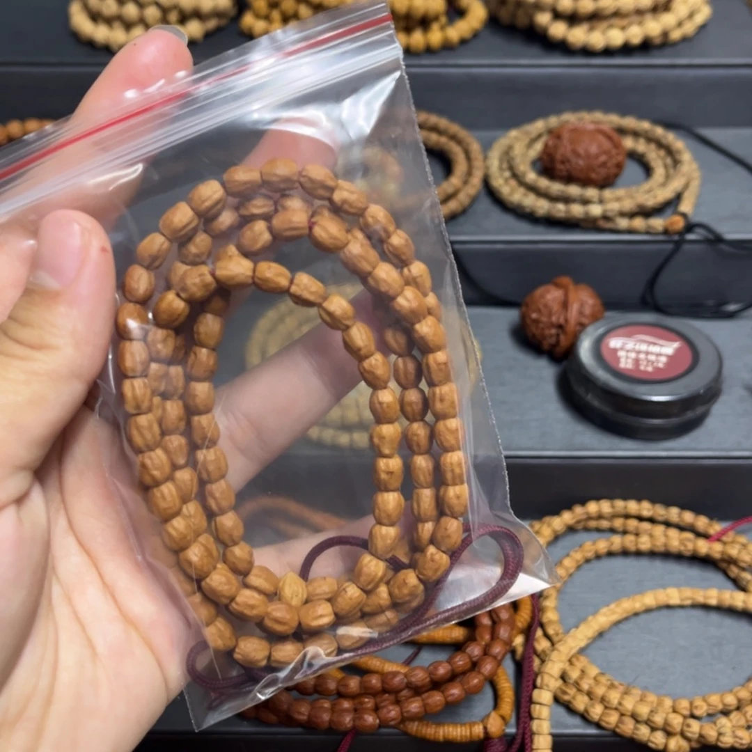柏香籽/百香籽手串?****张