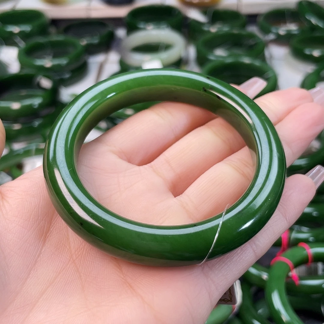 和田玉（碧玉）手镯未镶嵌