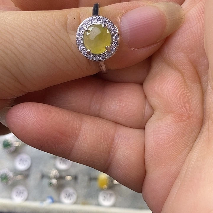 未镶嵌戒指翡翠?***星缅甸