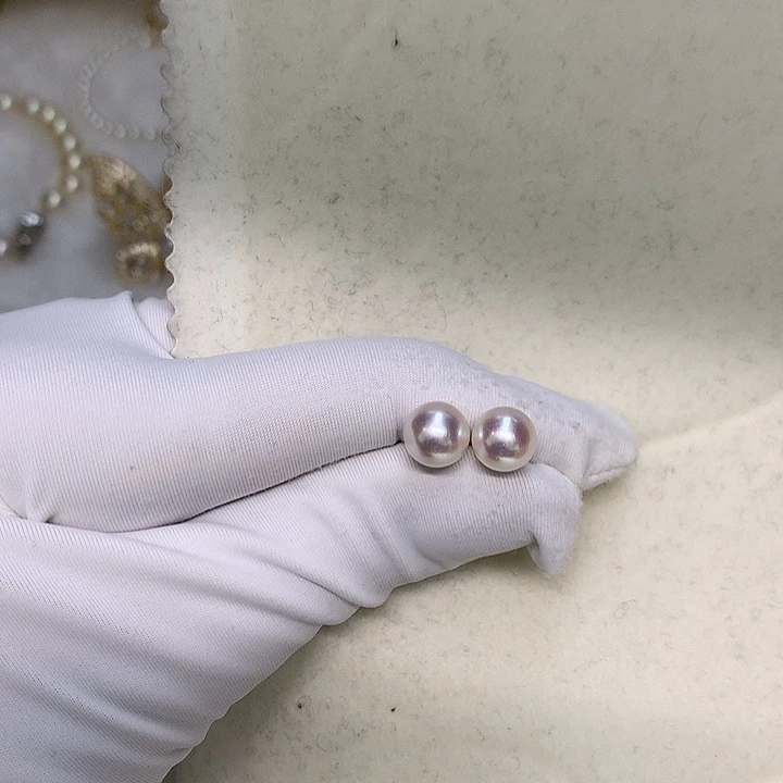 18K金镶嵌耳钉7.5-8海水珍珠