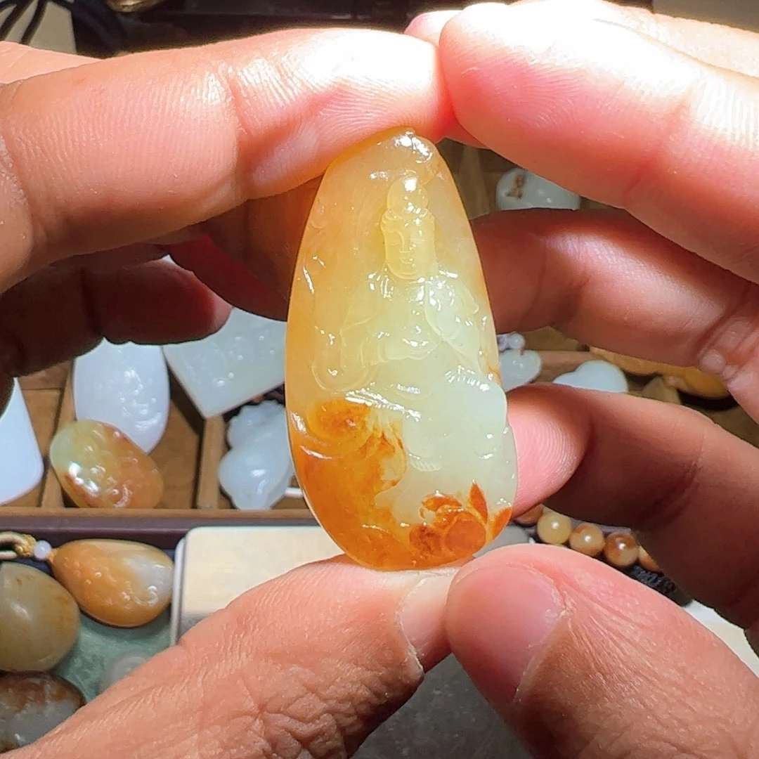 和田玉颈饰未镶嵌