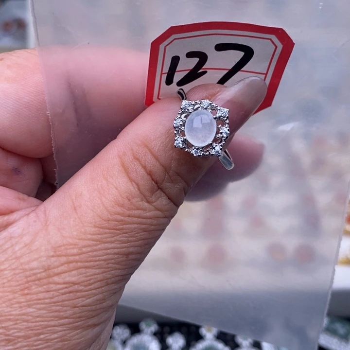 未镶嵌戒指翡翠缅甸