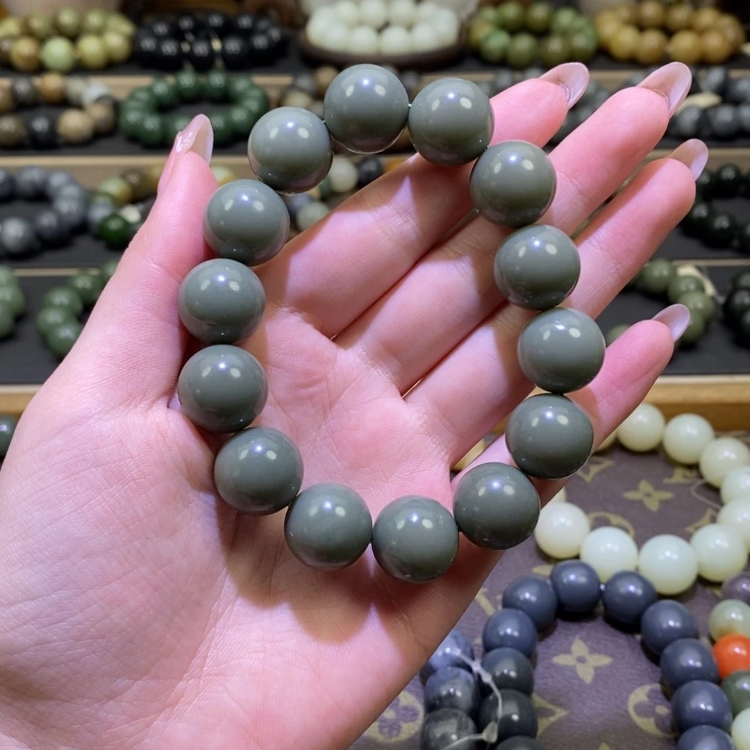 和田玉手串未镶嵌