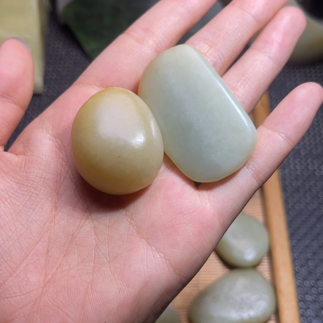 未镶嵌和田玉珠宝半成品