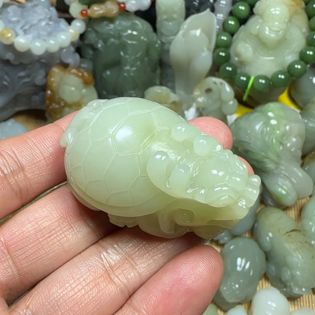 未镶嵌和田玉挂件