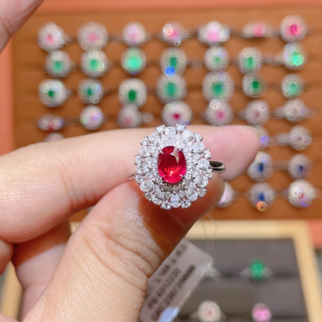 18K金镶嵌红宝石戒指1.08ct 无烧鸽血