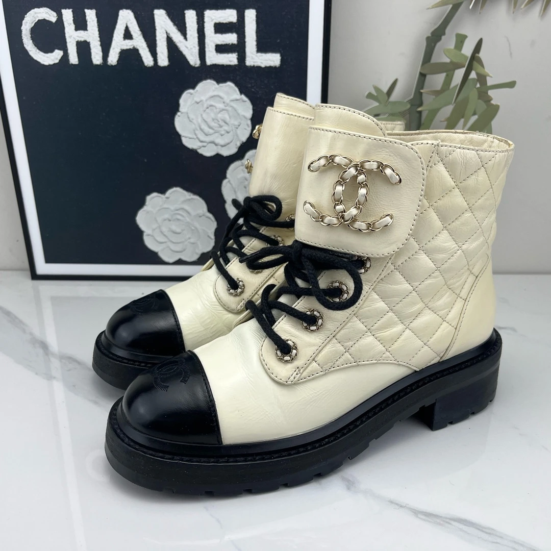 95新 Chanel/香奈儿 chanel菱格纹短靴 38码 成色如图/jm01586