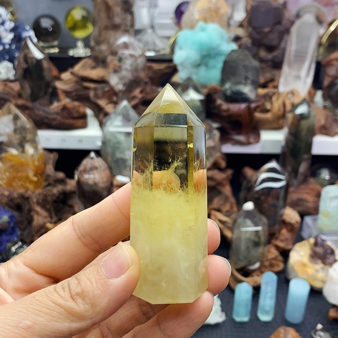 石材黄水晶柱摆件t1