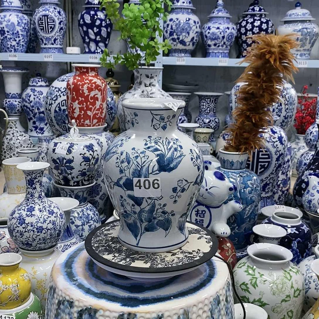 【闪购商品】摆件石榴瓶瓷器摆件………………………………